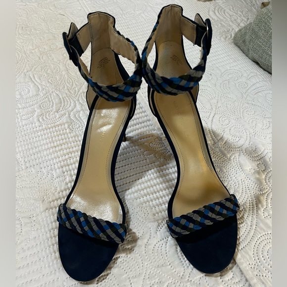 Marc Fisher MARC FISHER BETTYE BLUE SUEDE SANDALS size 8 - Picture 2 of 8